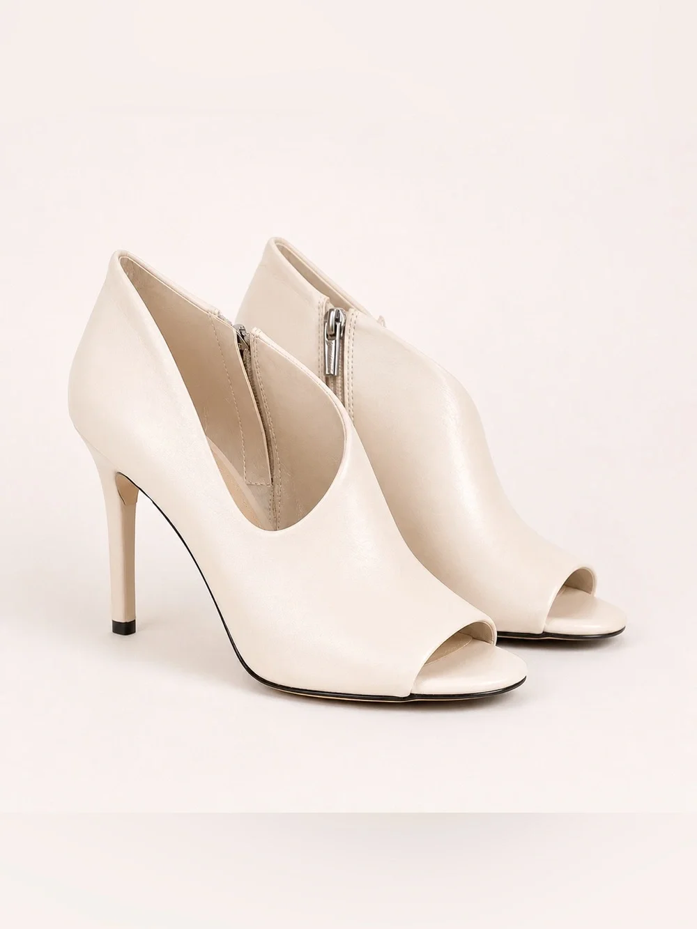 Vince Camuto Ivory Peep Toe Booties Heels Leather Side Zip - Picture 1 of 16